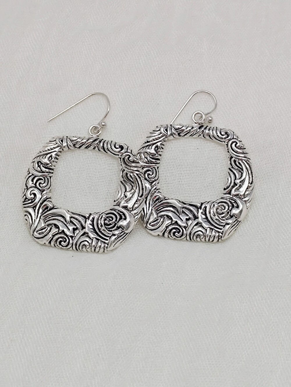 Barse Thailand 925 Sterling Silver Floral Swirl Square Dangle Earrings